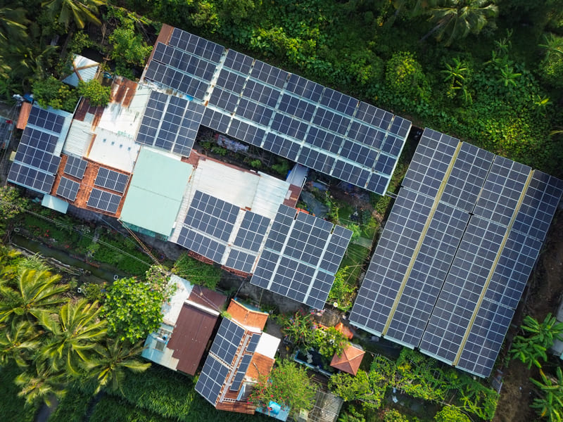 Hệ thống điện năng lượng mặt trời mái nhà